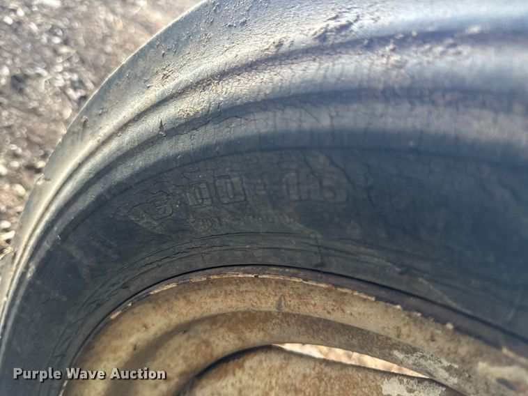 image for item DO0451 Long 1563 tractor