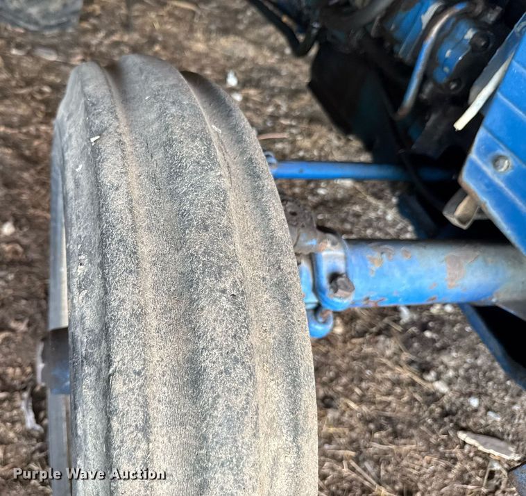 image for item DO0451 Long 1563 tractor