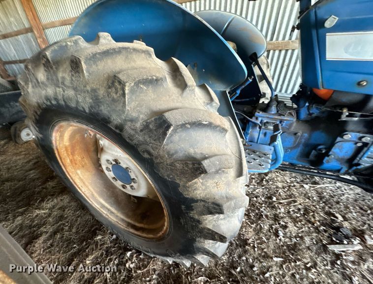 image for item DO0451 Long 1563 tractor