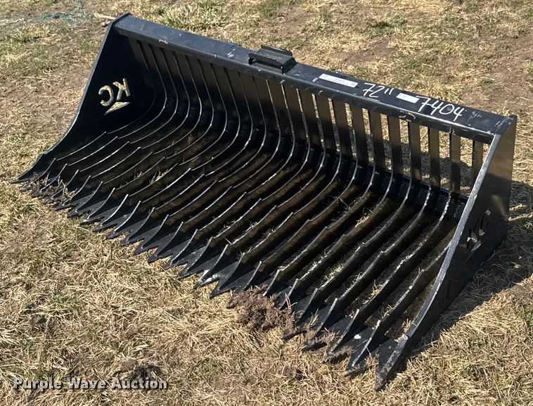 image for item DO0669 KC QT-SB-H72-F skid steer rock bucket