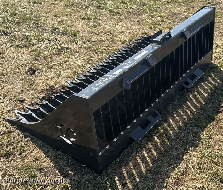 image for item DO0669 KC QT-SB-H72-F skid steer rock bucket