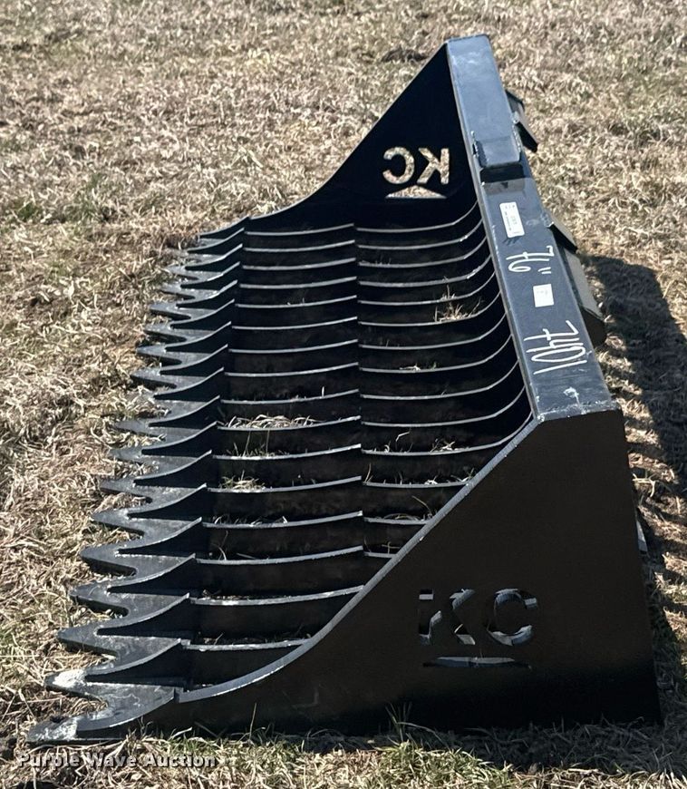 image for item DO0678 KC QT-SB-H76-V3 skid steer rock bucket