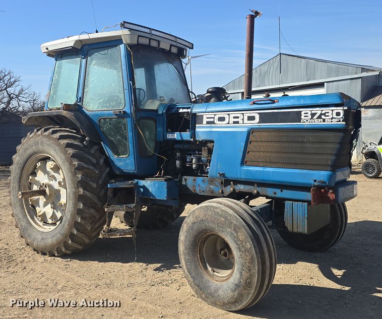 image for item DO7810 Ford 8730 tractor