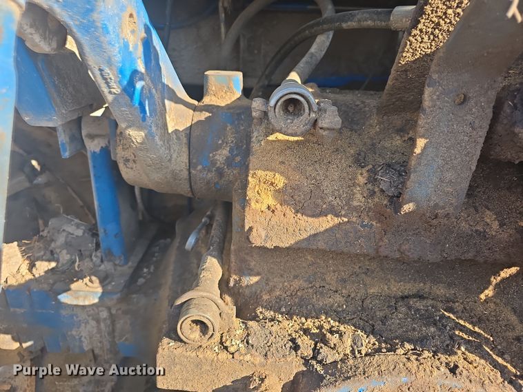 image for item DO7810 Ford 8730 tractor