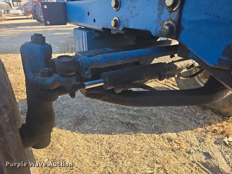 image for item DO7810 Ford 8730 tractor