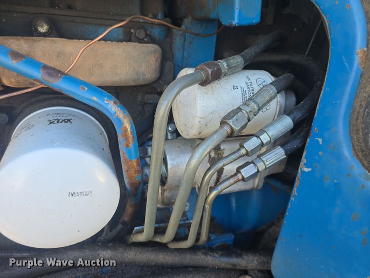 image for item DO7810 Ford 8730 tractor