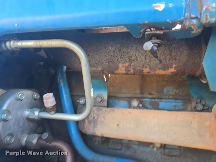 image for item DO7810 Ford 8730 tractor