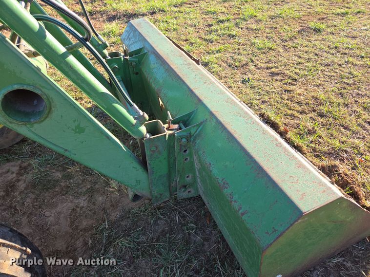 image for item DP6233 1966 John Deere 3020 tractor