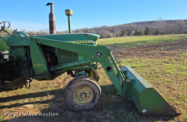 image for item DP6233 1966 John Deere 3020 tractor