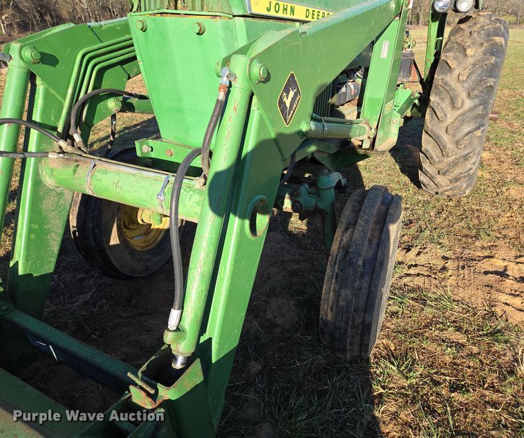 image for item DP6233 1966 John Deere 3020 tractor