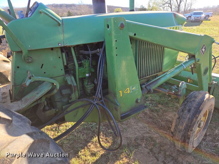 image for item DP6233 1966 John Deere 3020 tractor