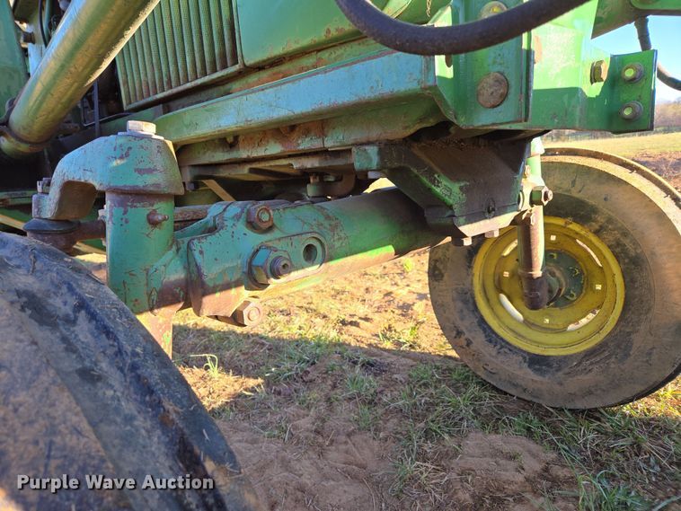 image for item DP6233 1966 John Deere 3020 tractor