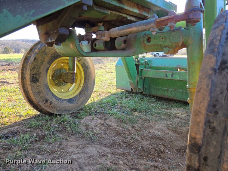 image for item DP6233 1966 John Deere 3020 tractor