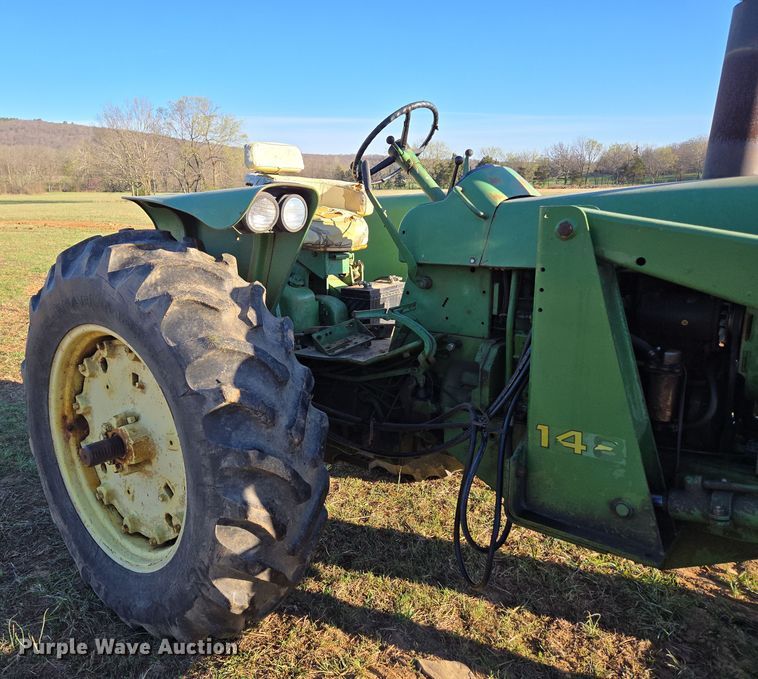 image for item DP6233 1966 John Deere 3020 tractor