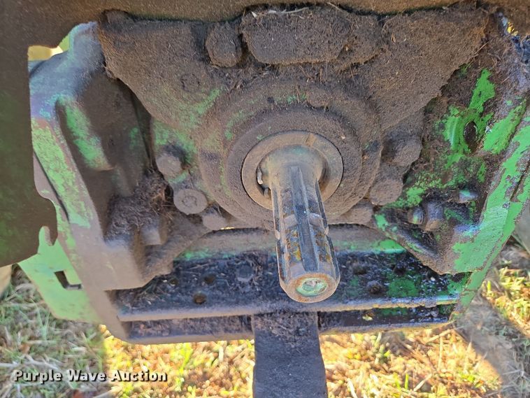 image for item DP6233 1966 John Deere 3020 tractor