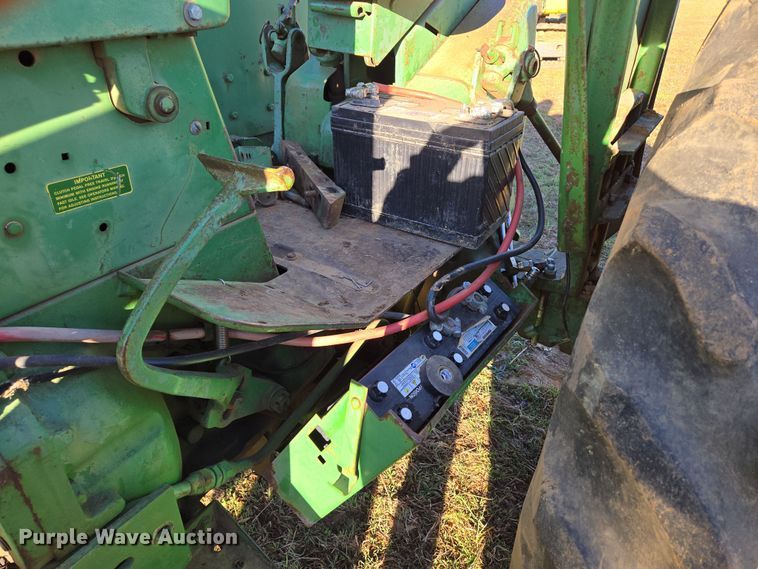 image for item DP6233 1966 John Deere 3020 tractor