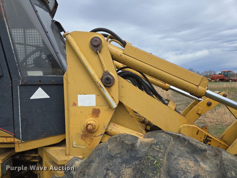 image for item DP6242 1999 Blount Hydro-AX 621E mulcher