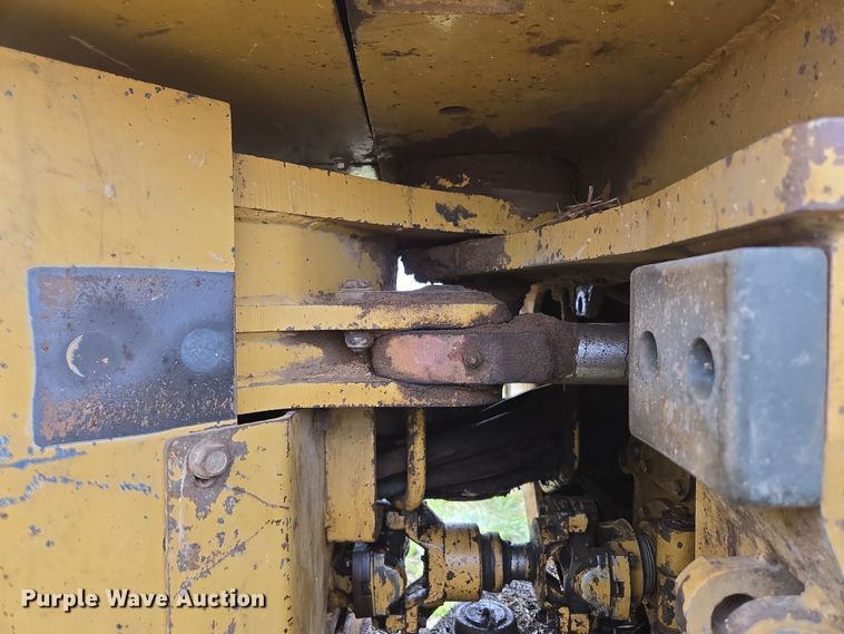 image for item DP6242 1999 Blount Hydro-AX 621E mulcher