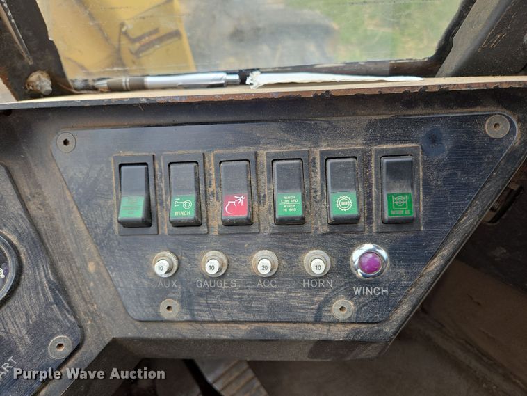 image for item DP6242 1999 Blount Hydro-AX 621E mulcher