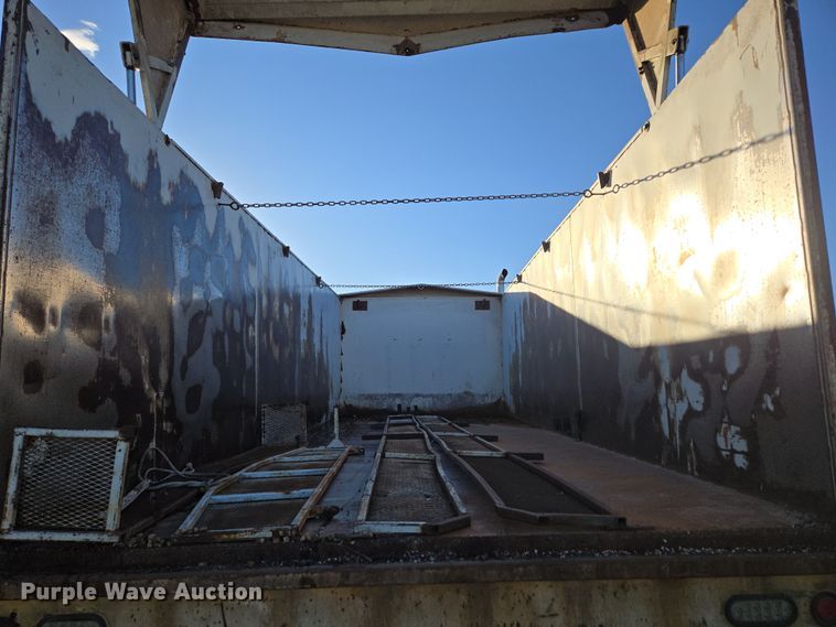 image for item DP6245 1991 International 8100  grain truck