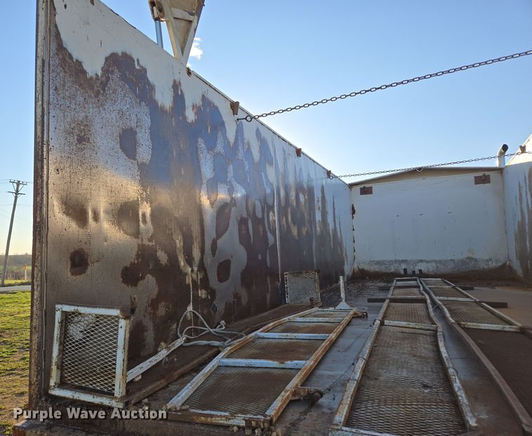 image for item DP6245 1991 International 8100  grain truck