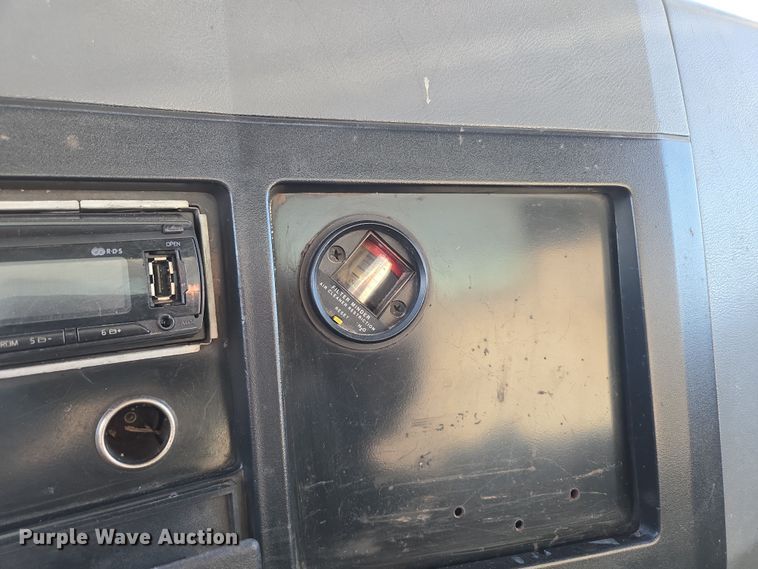 image for item DP6245 1991 International 8100  grain truck