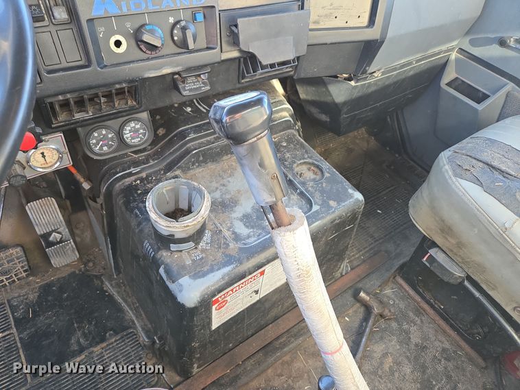 image for item DP6245 1991 International 8100  grain truck