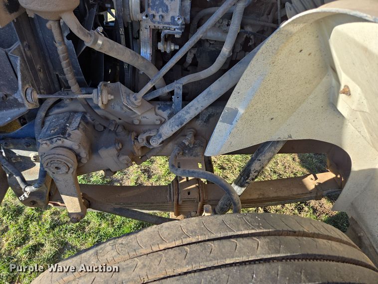 image for item DP6245 1991 International 8100  grain truck