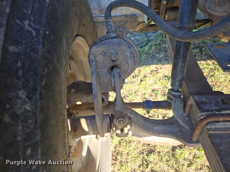 image for item DP6245 1991 International 8100  grain truck