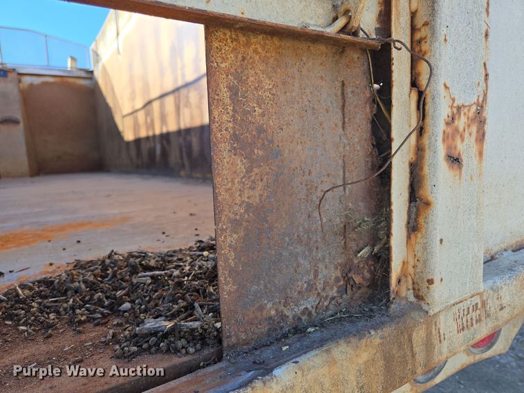 image for item DP6246 2005 International 7600 6x4 silage truck