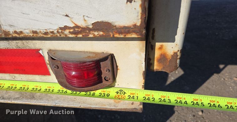 image for item DP6246 2005 International 7600 6x4 silage truck