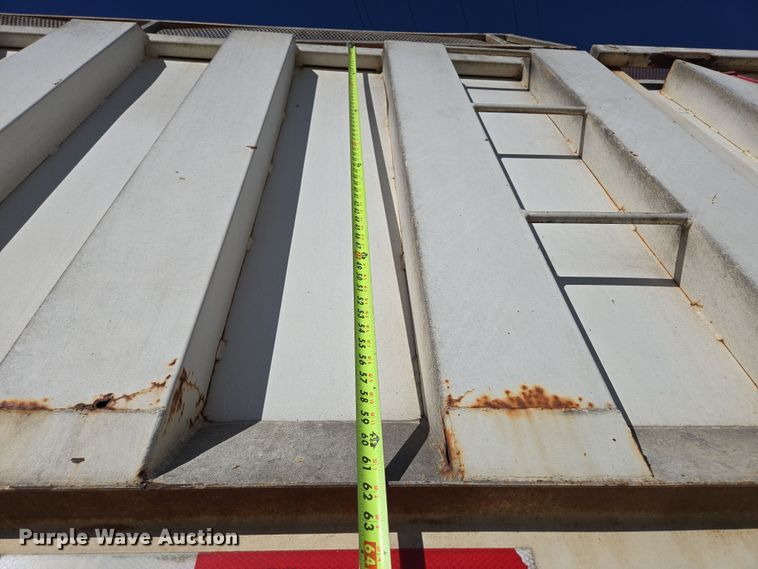 image for item DP6246 2005 International 7600 6x4 silage truck