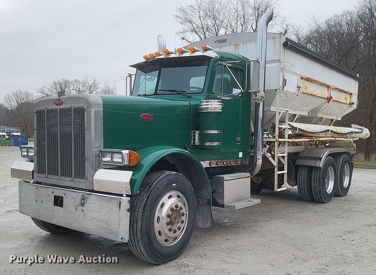 image for item DQ3865 1989 Peterbilt 379 glider kit fertilizer delivery truck