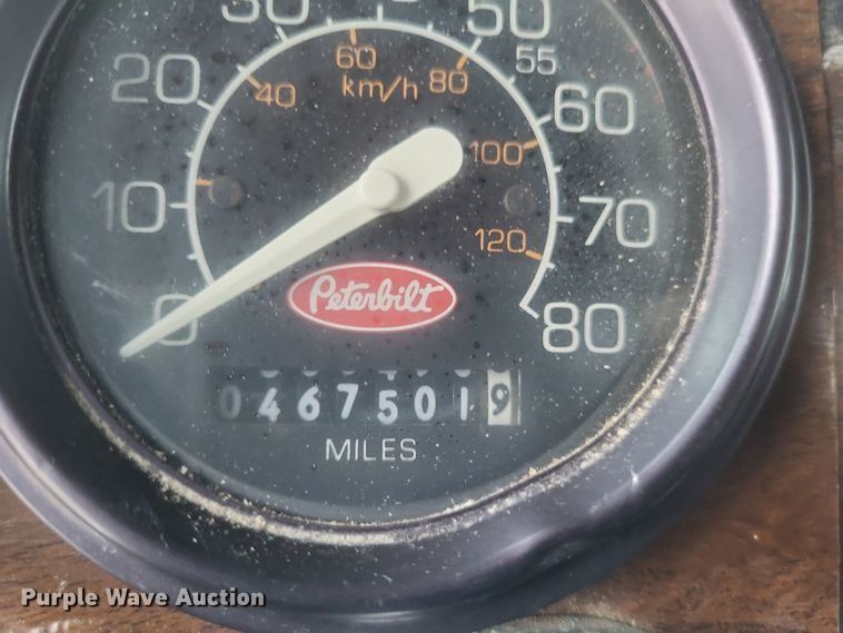 image for item DQ3865 1989 Peterbilt 379 glider kit fertilizer delivery truck