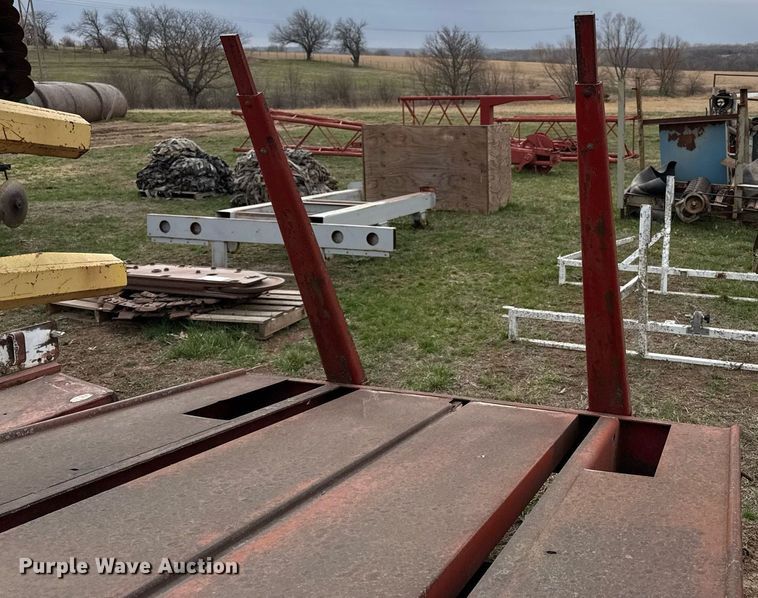 image for item DQ6499 New Holland Stackliner 1012 bale stacker