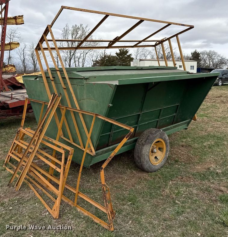 image for item DQ6501 Creep feeder