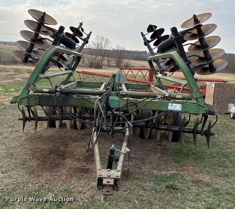 image for item DQ6503 John Deere 235 disk