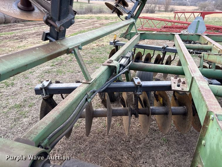 image for item DQ6503 John Deere 235 disk