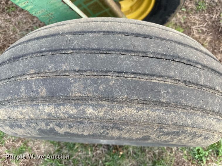 image for item DQ6503 John Deere 235 disk