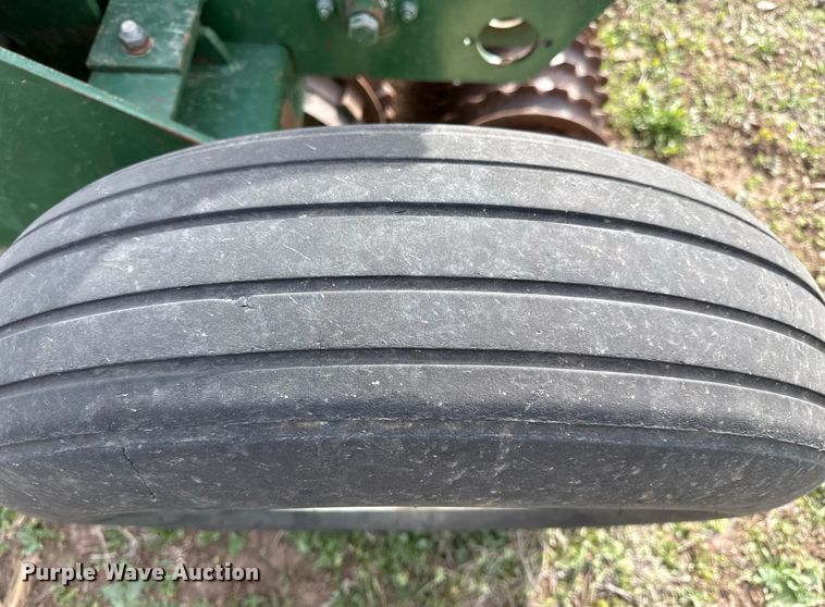 image for item DQ6507 Brillion SS10 grain drill