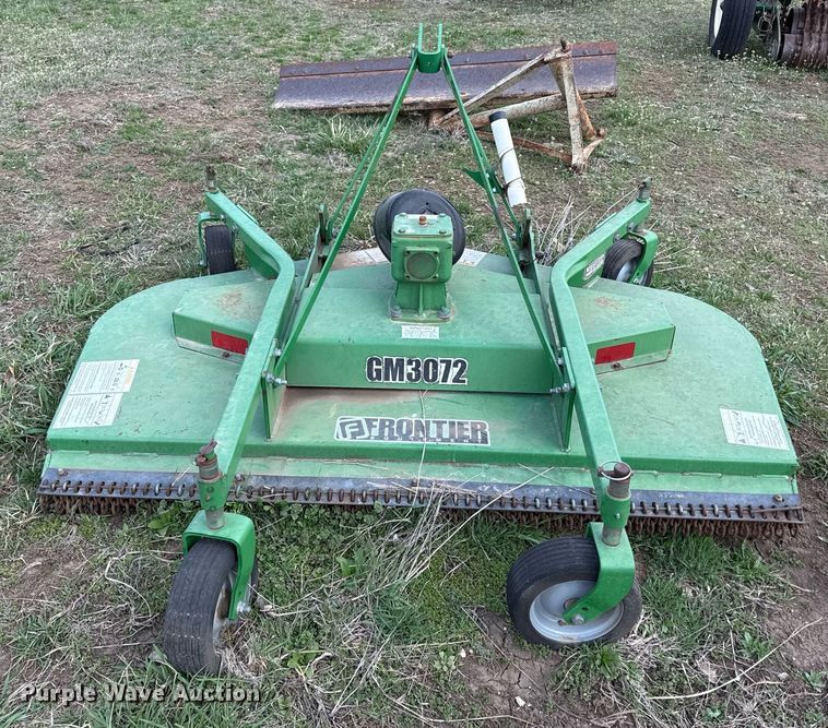 image for item DQ6509 Three point attachments