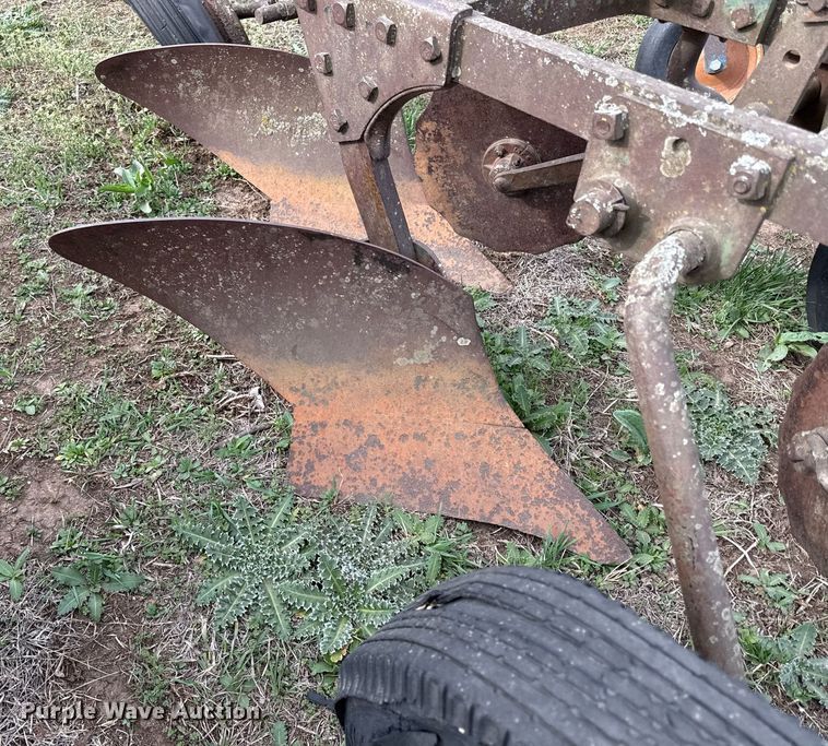 image for item DQ6510 (2) plows