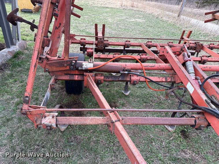 image for item DQ6514 Field cultivator