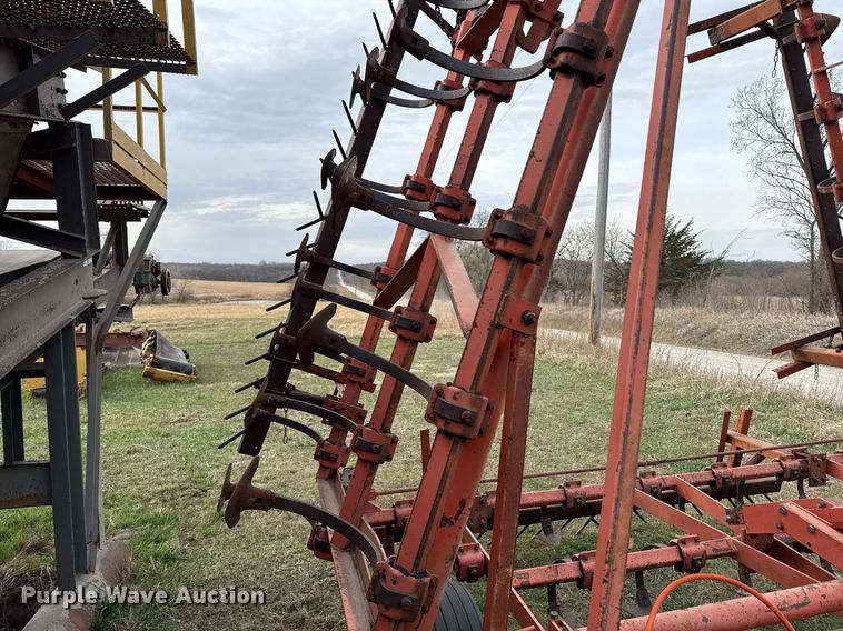 image for item DQ6514 Field cultivator