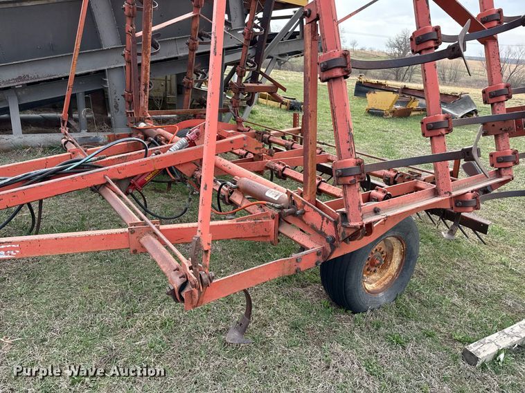 image for item DQ6514 Field cultivator
