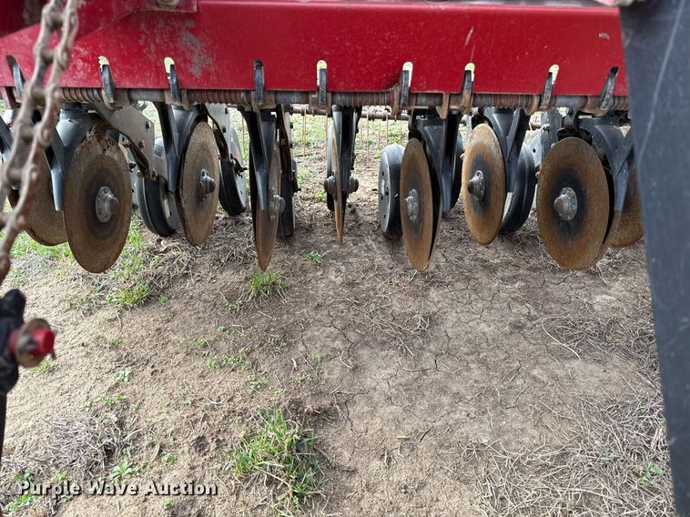 image for item DQ6516 Case IH 5400 no-till grain drill