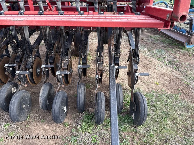 image for item DQ6516 Case IH 5400 no-till grain drill