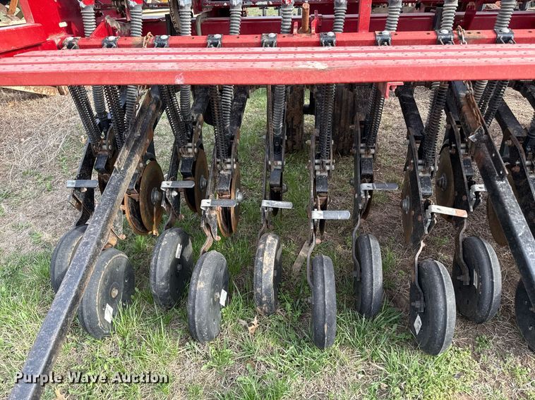 image for item DQ6516 Case IH 5400 no-till grain drill