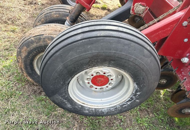 image for item DQ6516 Case IH 5400 no-till grain drill