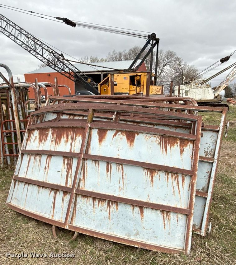 image for item DQ6519 Livestock equipment